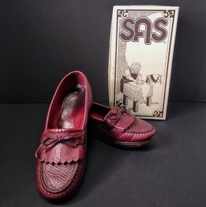 SAS Tripad Comfort Burgundy Leather Loafers 8.5W